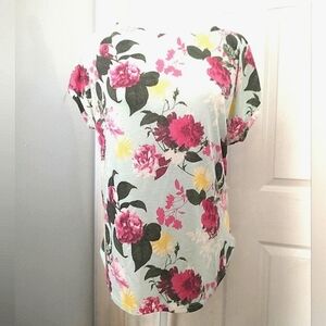 Ginger G short sleeve floral to, size S